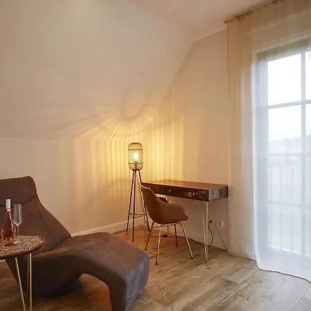 Reetland Am - Premium Reetdachvilla Mit 3 Schlafzimmern, Sauna Und Kamin F04 * Dranske