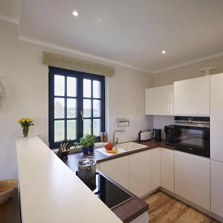 בית נופש Reetland Am - Premium Reetdachvilla Mit 3 Schlafzimmern, Sauna Und Kamin F04 *