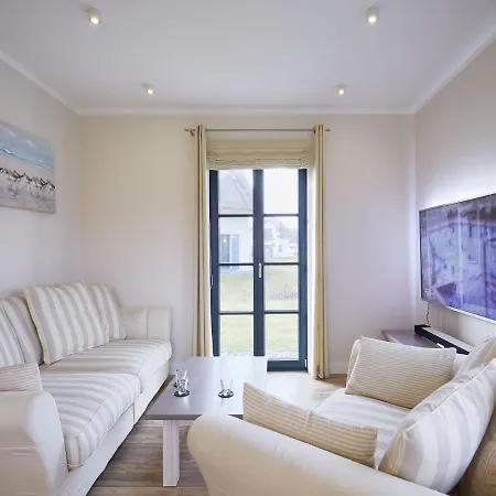 בית נופש Reetland Am - Premium Reetdachvilla Mit 3 Schlafzimmern, Sauna Und Kamin F04