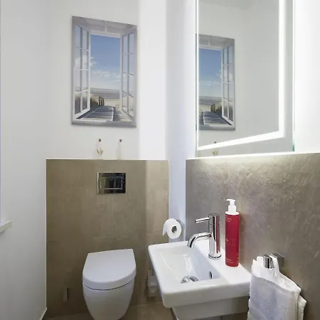 Casa vacanze Reetland Am - Premium Reetdachvilla Mit 3 Schlafzimmern, Sauna Und Kamin F04 Dranske